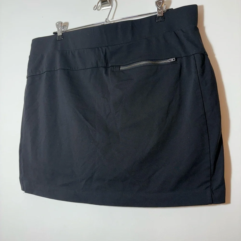 Athleta metro athletic
